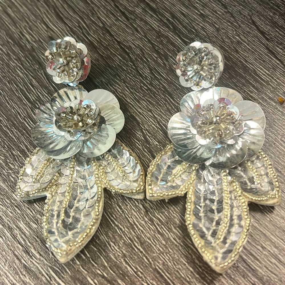 Silver beaded & Sequined Floral Earrings